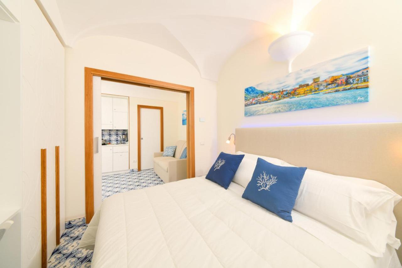 Ischia Mavilan Luxury Apartments Bagian luar foto