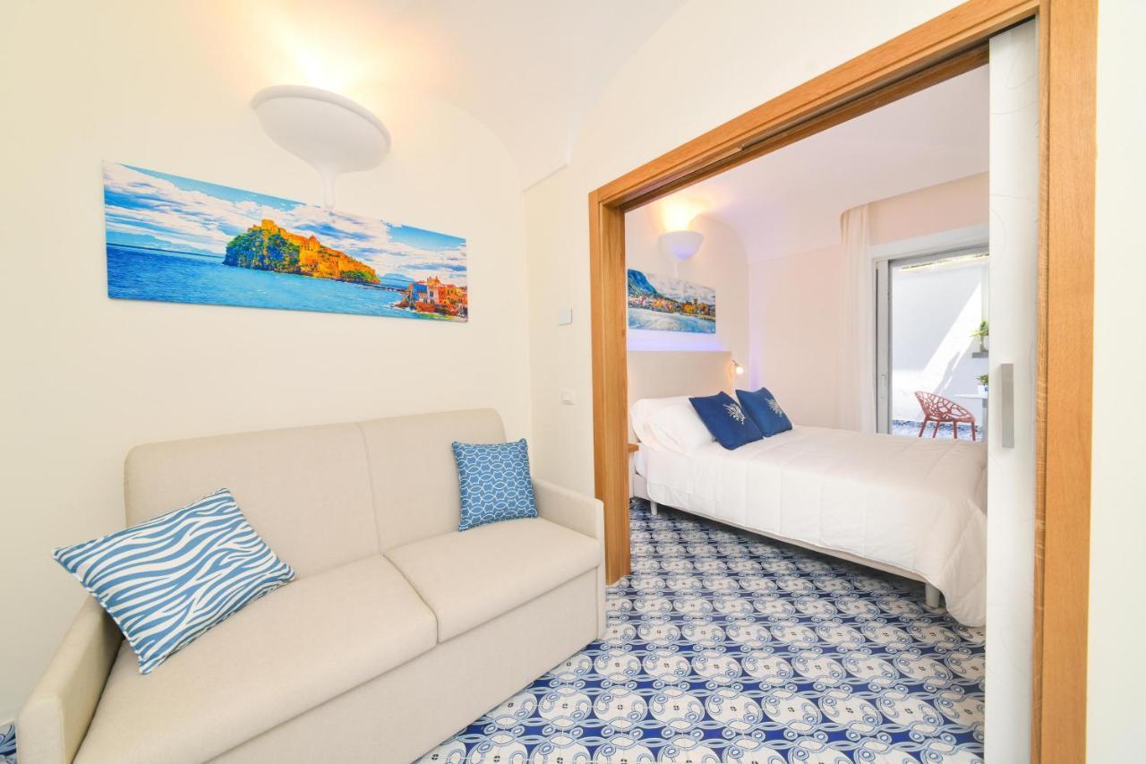 Ischia Mavilan Luxury Apartments Bagian luar foto