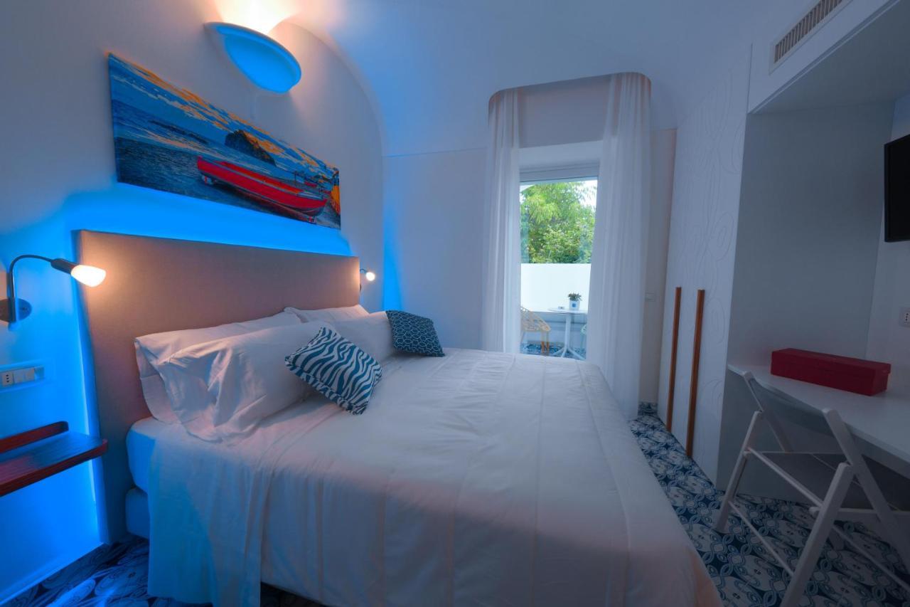 Ischia Mavilan Luxury Apartments Bagian luar foto