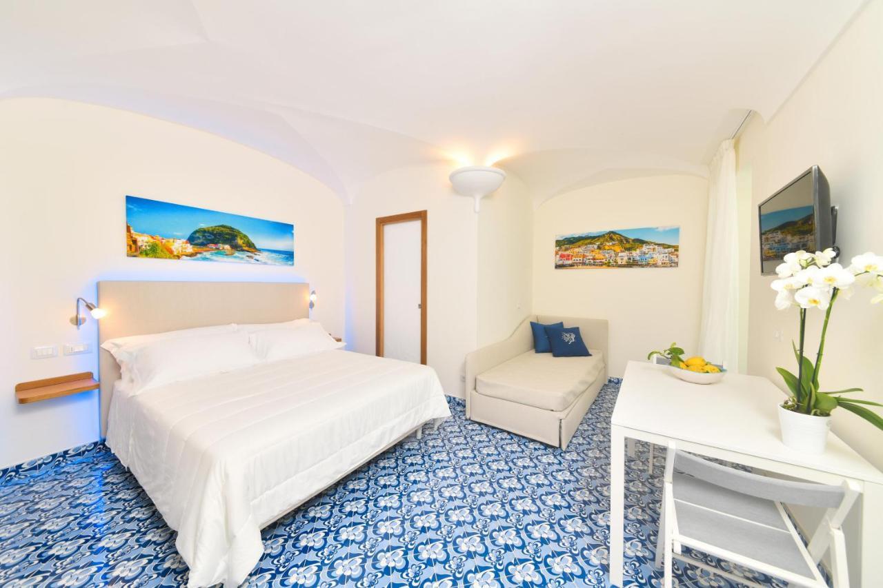 Ischia Mavilan Luxury Apartments Bagian luar foto