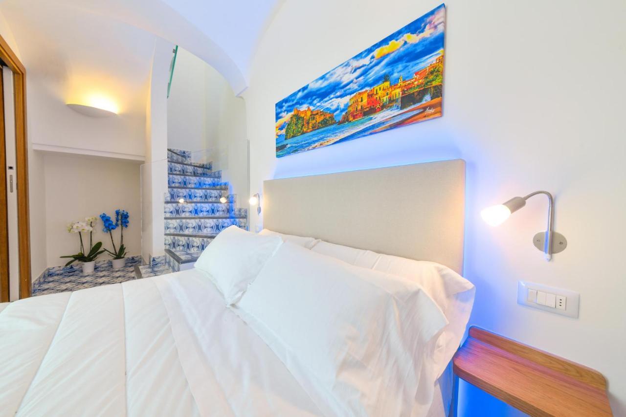 Ischia Mavilan Luxury Apartments Bagian luar foto