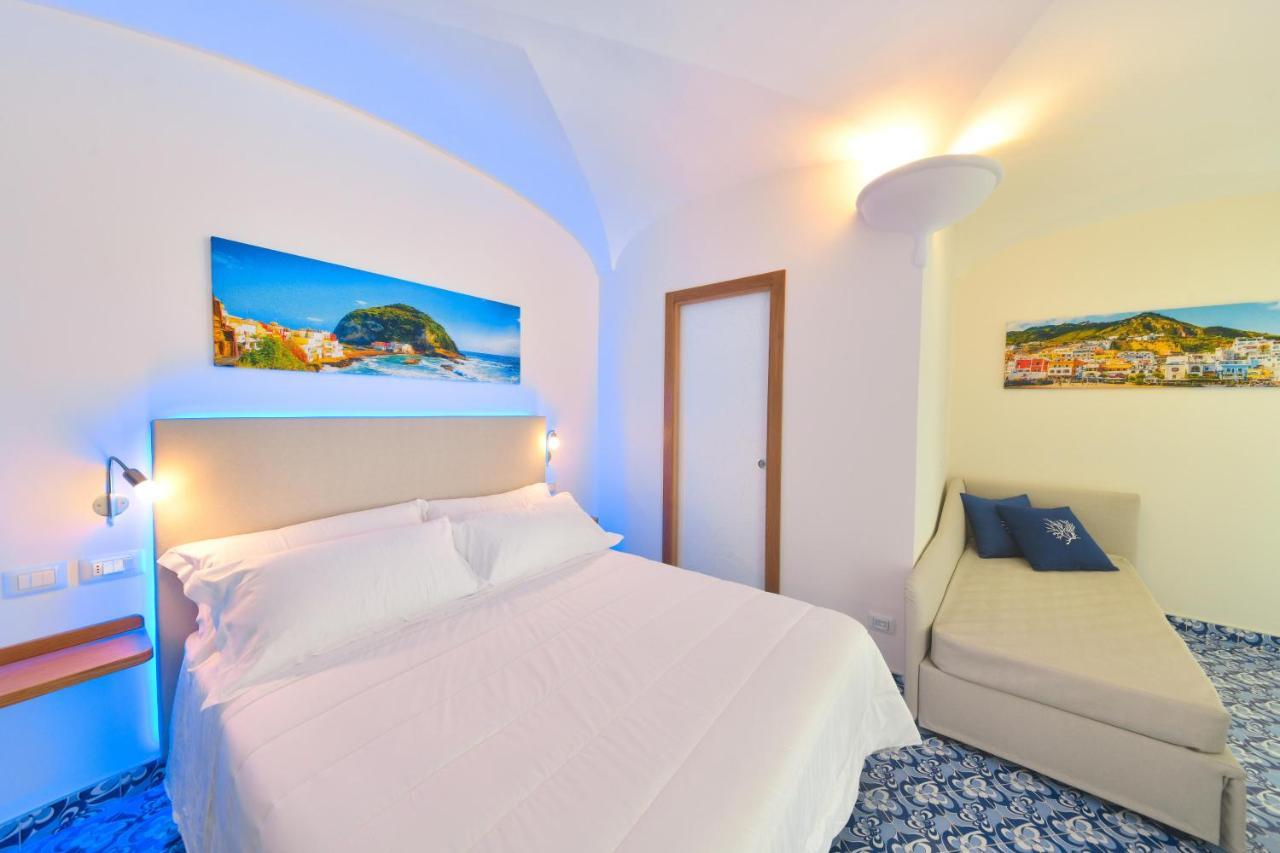 Ischia Mavilan Luxury Apartments Bagian luar foto